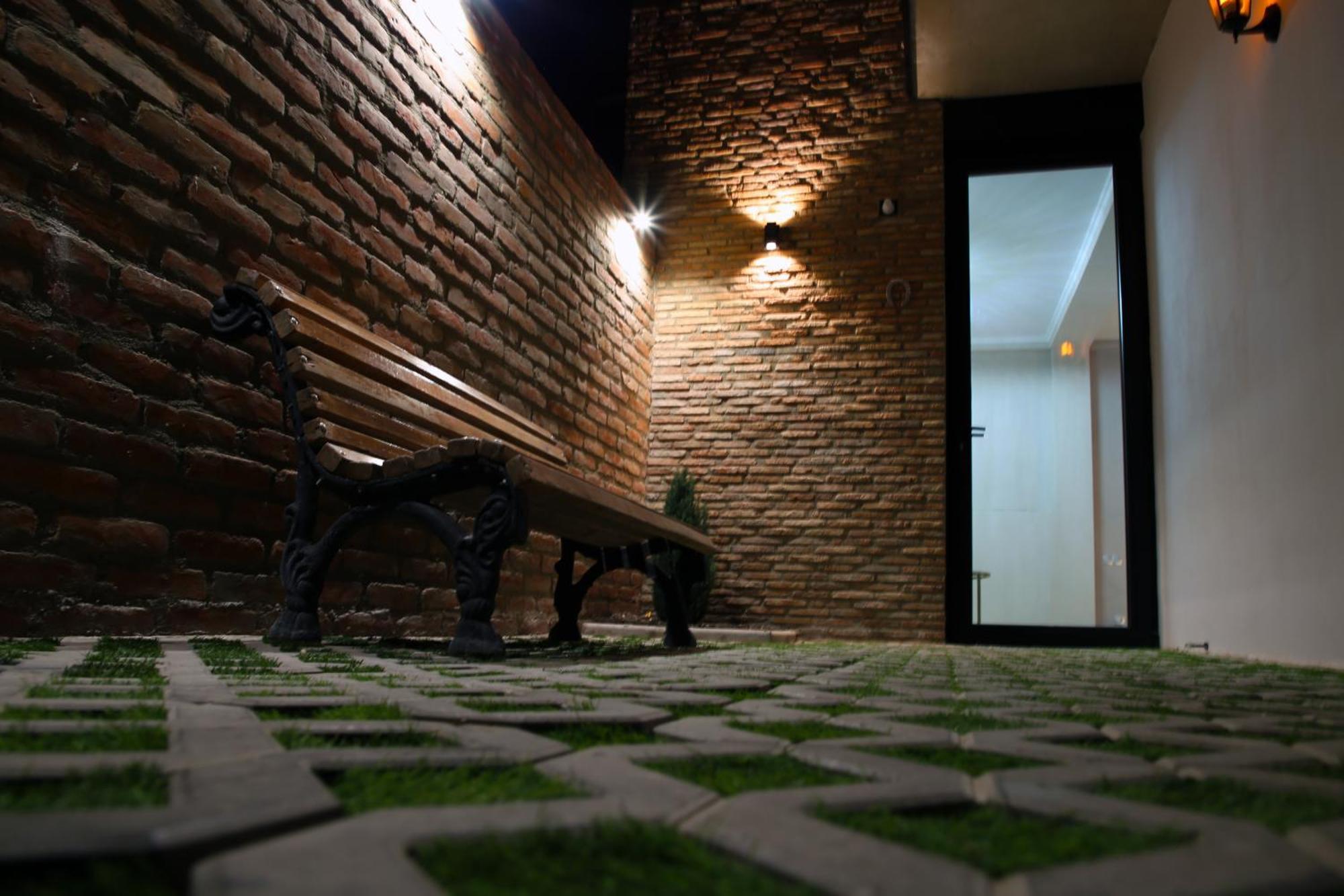 Trinity Hotel Tbilisi Bagian luar foto