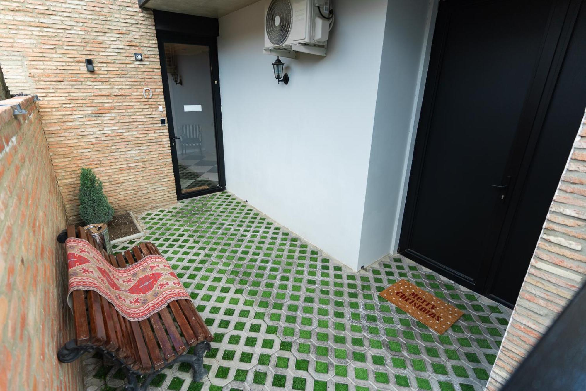 Trinity Hotel Tbilisi Bagian luar foto