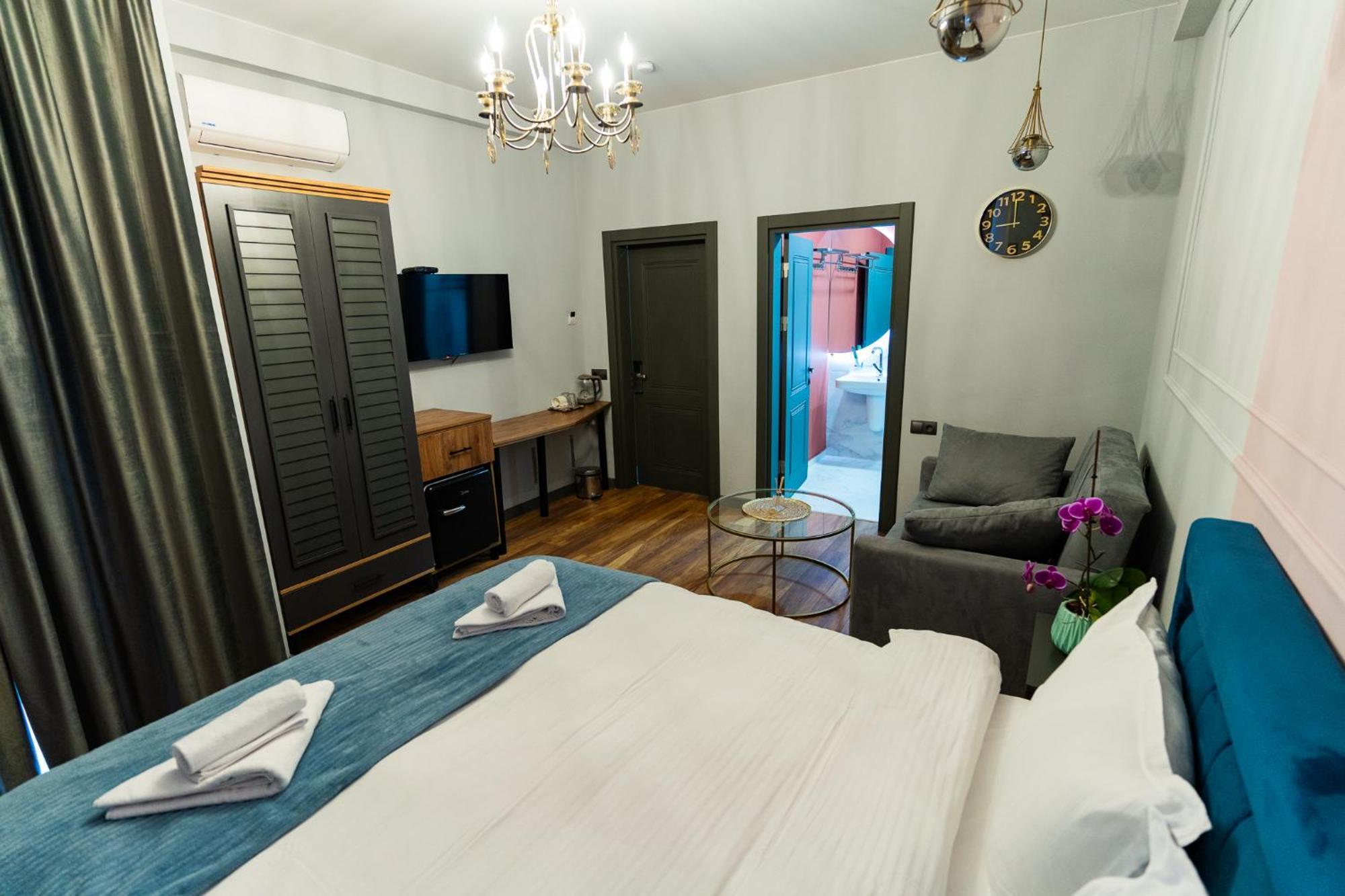 Trinity Hotel Tbilisi Bagian luar foto