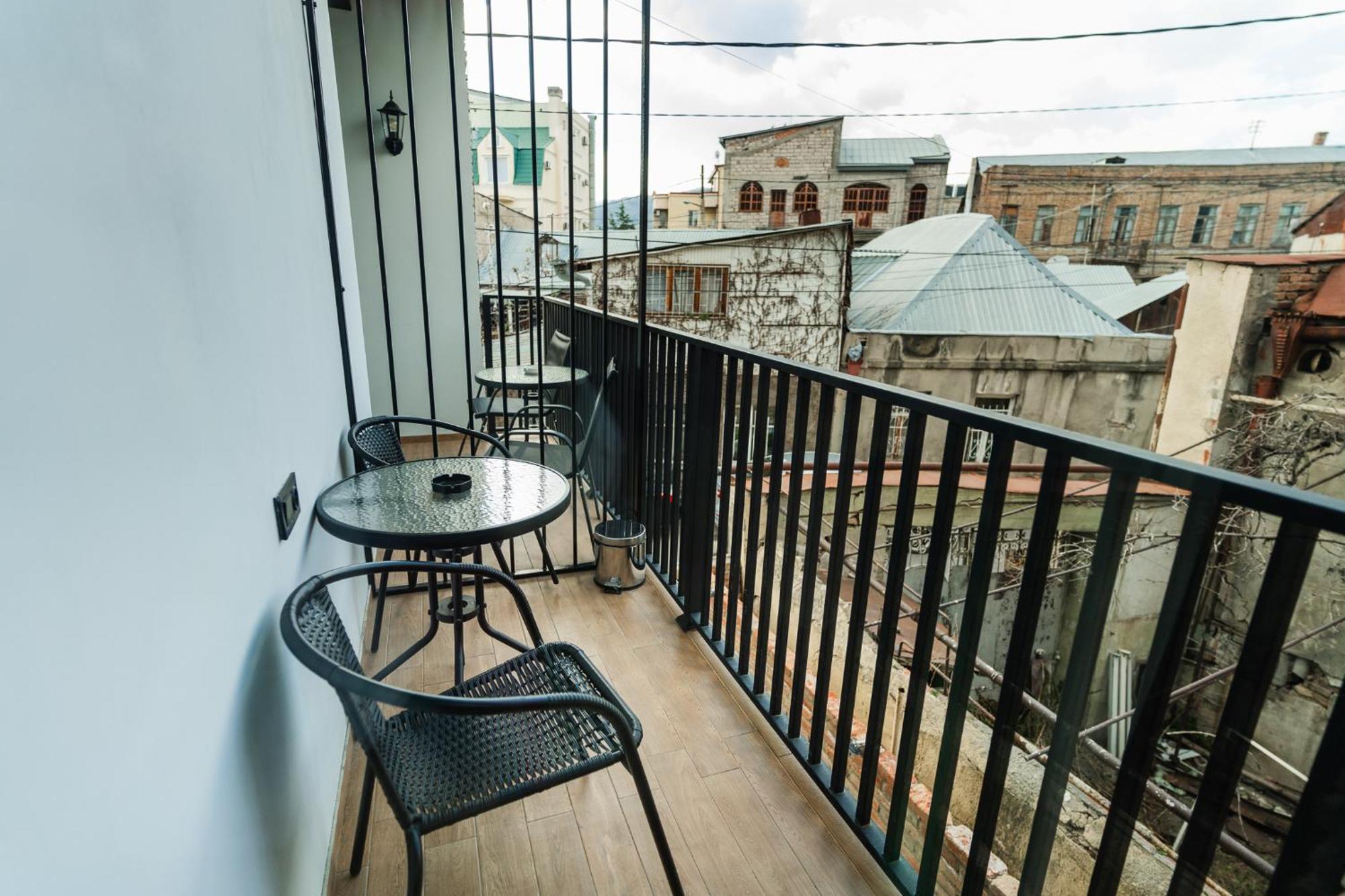 Trinity Hotel Tbilisi Bagian luar foto